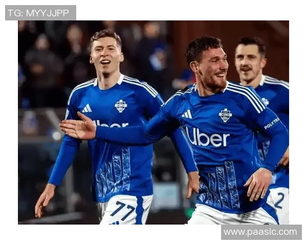 费伦斯与葡国民的激烈对决揭示了足球战术的博弈与球队实力的较量