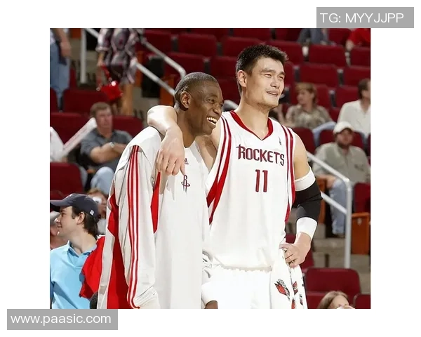 2008年姚明火箭队季后赛精彩回顾与对手较量分析